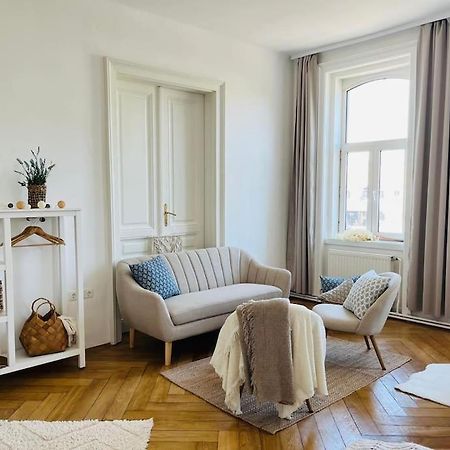 Modernes Design Apartment Vienna Exterior photo